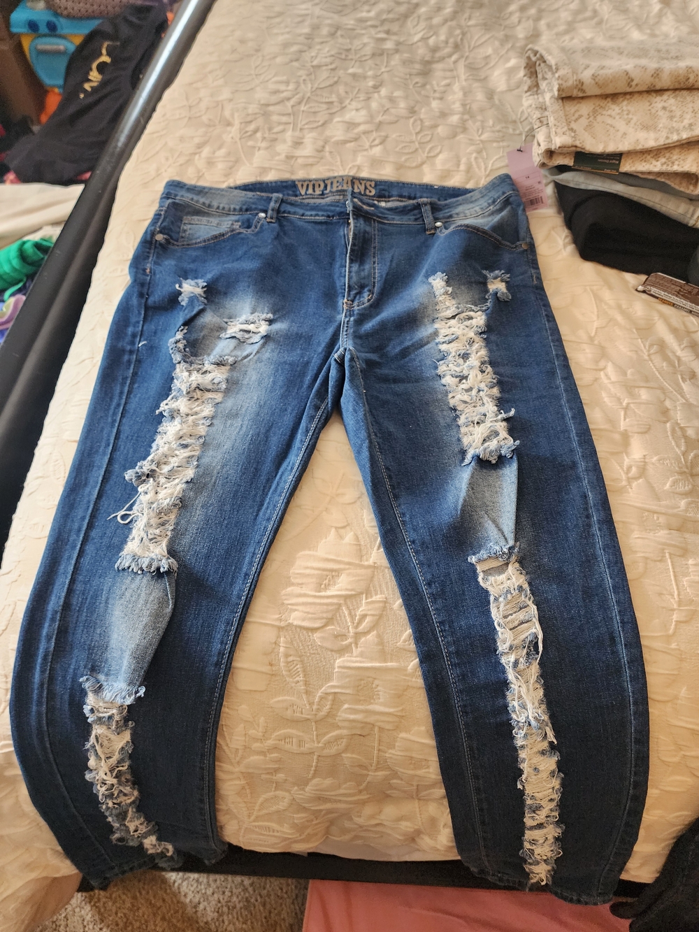 VIP Women's Dark Blue Distressed Jeans Size 22!!